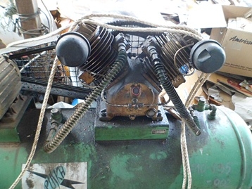 ขาย ปั๊ม ลม ยี่ห้อ puska ถังเก็บลม 350 ลิตร ใช้ไฟ 3เฟส พร้อม มอร์เตอร์