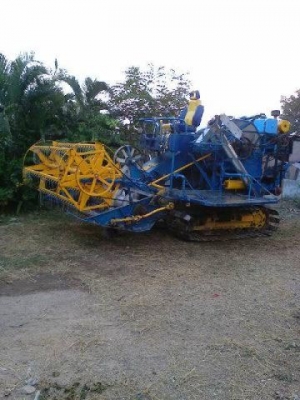 ขายรถเกี่ยวข้าวรองกระสอบ เกษตรพัฒนา เจ้าช้างน้อยไวไฟ เครื่อง140เทอร์โบ ตัวเดิน8 ปั้ม22ไดกิ้น เลสทั้งคัน สวยพร้อมใช้งาน โทร 090-8588220คุณนะ ID:narong498 หรือ www.truck.in.th/498 ขายรถเกี่ยวข้าวรองกระสอบ เกษตรพัฒนา เจ้าช้างน้อยไวไฟ เครื่อง140เทอร์โบ ตัวเดิน8 ปั้ม22ไดกิ้น เลสทั้งคัน สวยพร้อมใช้งาน โทร 090-8588220คุณนะ ID:narong498 หรือ www.truck.in.th/498