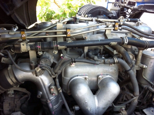 ขายดาว์น Isuzu 360 ปี 55 กระบะดัมพ์อู่เปี๊ยกบ้านโป่ง แม่ 6.20 เมตร ลูก 7 เมตร แม่ยางเรเดียน 70\%