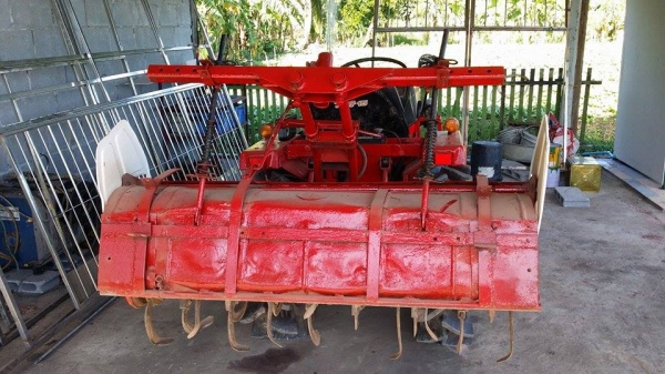 รถไถพรวนดินนั่งขับ  YANMAR  15 แรง  2 เพลา 4WD เก่าญี่ปุ่น สภาพพร้อมใช้งาน  เครื่องยนต์แรงและติดง่าย   คุณภาพดี