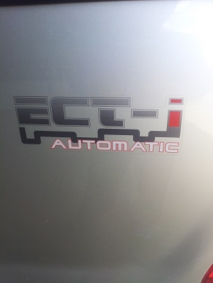 ขายรถกระบะTOYOTA HILUX VIGO 2.7 WT-I เกียร์ออโต้ น้ำมัน+แก๊ส