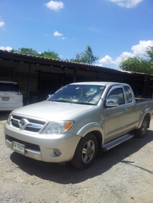 ขายรถกระบะTOYOTA HILUX VIGO 2.7 WT-I เกียร์ออโต้ น้ำมัน+แก๊ส