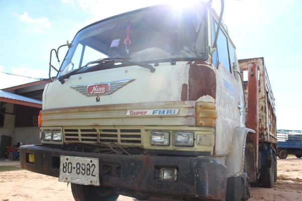 ขายเทรลเลอร์สิบล้อ สองเพลา Hino FM18 ห้างแท้ ลดเหลือ 750000 ขายเทรลเลอร์สิบล้อ สองเพลา Hino FM18 ห้างแท้ ลดเหลือ 750000