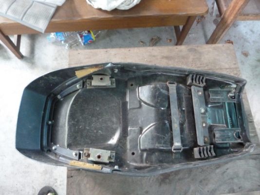 ขายเบาะSR400 สภาพเดิมๆ