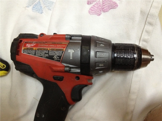 ชุดสว่านไร้สาย Milwaukee 2797-22 มีสว่านกระแทกและสว่านไขควง กล่องใหญ่มาก ชุดสว่านไร้สาย Milwaukee 2797-22 มีสว่านกระแทกและสว่านไขควง กล่องใหญ่มาก