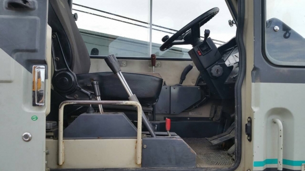 ขายรถเครน 10ตัน KATO MR100(KR10h)