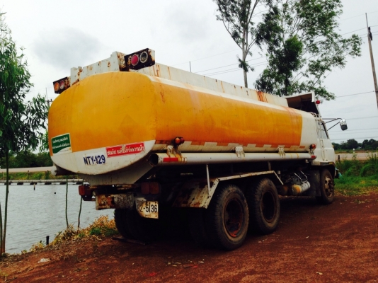 ขายรถสิบล้อJCMรถบรรทุกนํ้า16000ลิตรเครือง175แรงปั้มลมทิฟฟี้