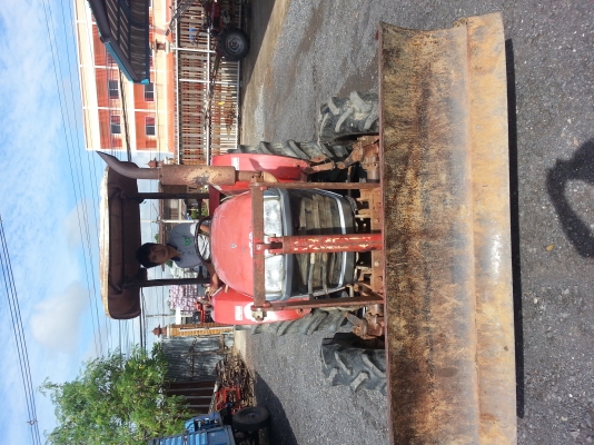 ยันร์ม่า 45 แรง ตัวรถใบมีด ตามสภาพเครื่องดีเกียร์ดี ถูกๆ