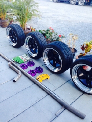 ขายล้อแม๊ก WELD พร้อมยาง TOYO  DRB หน้า 9.5 หลัง 11