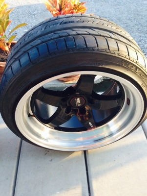 ขายล้อแม๊ก WELD พร้อมยาง TOYO  DRB หน้า 9.5 หลัง 11