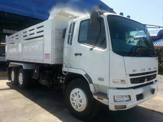 รถมิตซู 10 ล้อดั้ม  270 แรงม้า. ปี 55  ( ขายแม่ , ลูก )  สนใจติดต่อ 081 - 6079515