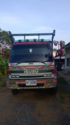 ขายด่วนสิบล้อ ISUZU Rock 210 สภาพดี เครื่่องเดิม ยางดี