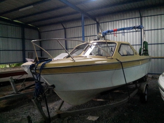 ขายเรือ YAMAHA รุ่นCR17ฟุตเคบิ้น เครื่องYAMAHA55 พร้อมใช้ ขายเรือ YAMAHA รุ่นCR17ฟุตเคบิ้น เครื่องYAMAHA55 พร้อมใช้