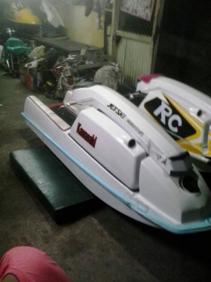 ขายเจ็ทสกียืนคาวา 550 (ท่อแต่ง ใบแต่ง เพทแต่ง)