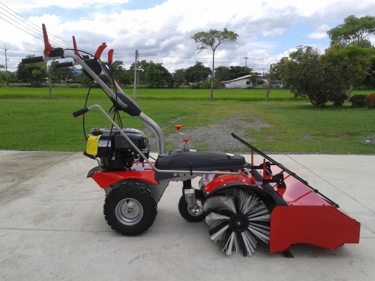 เครื่องกวาดถนน