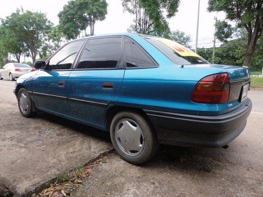 OPEL ASTRA ปี1995 1600CC เบนซิน LPG OPEL ASTRA ปี1995 1600CC เบนซิน LPG