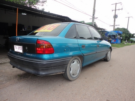 OPEL ASTRA ปี1995 1600CC เบนซิน LPG OPEL ASTRA ปี1995 1600CC เบนซิน LPG