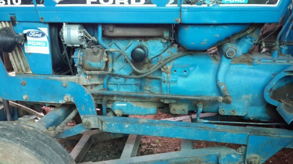 ขายรถแทรกเตอร์ รถไถ ฟร์อด 6610เสื้อลายแท้ทัั้งตัว ผาน6 สภาพเดิมๆๆ ใช้งาน เครื่องดี เอกสารเล่มทะเบียนพร้อมโอน สภาพพรร้อมลุยงาน