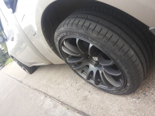 ขายแม๊กแอดแวน ขอบ 18 พร้อมยาง F1 หน้า 8หลัง9