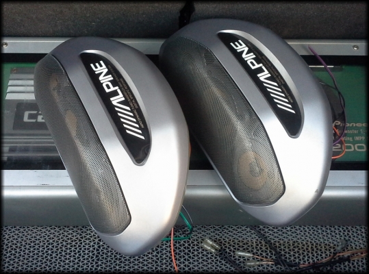 ลำโพงกล่อง Alpine แบบ 3 ทาง เสียงดี รายละเอียดชัด มือสองญี่ปุ่น