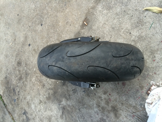 ด่วนขายล้อ GSXR1100 ขอบ 5.5x17 พร้อมยาง+จานดีส+ดุมสเตอร์ครบ 5500฿ โอ๋0816453666