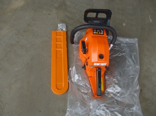 เลื่อยเครื่อง