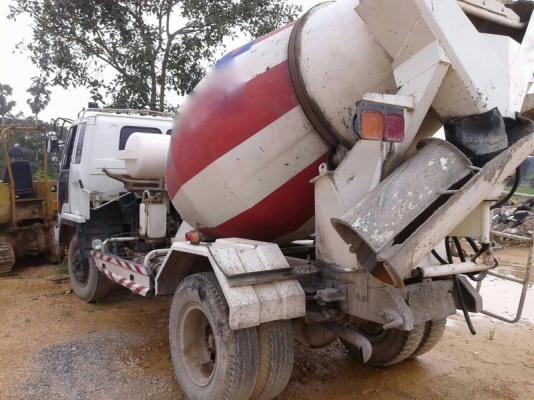 รถอีซูซุ 6 ล้อ โม่ปูน 165 แรงม้า. ปี 32 ( รถหางแท้ ) สนใจติดต่อ 081 - 6079515 รถอีซูซุ 6 ล้อ โม่ปูน 165 แรงม้า. ปี 32 ( รถหางแท้ ) สนใจติดต่อ 081 - 6079515