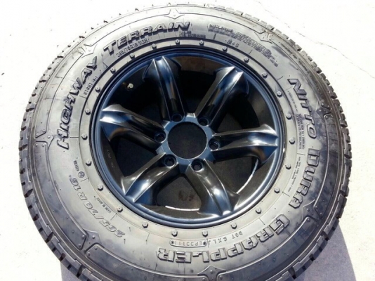 ล้อเล็บเหยี่ยว พร้อมยาง Japan