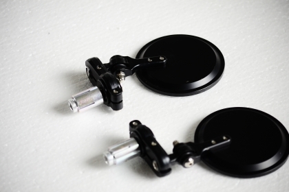 &times;&ordm;&deg;&rdquo;&tilde;`&rdquo;&deg;&ordm;&times;กระจกปลายแฮนด์ L&amp;P ท่อ Z800 เคฟราแท้ ทรง AKRAPOVIC 8500 ทั้งชุดพร้อมคอ กระจกทรง ZRM 900