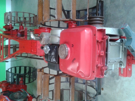 รถไถนา70พร้อมโครงร้งเพชร3เกียร์