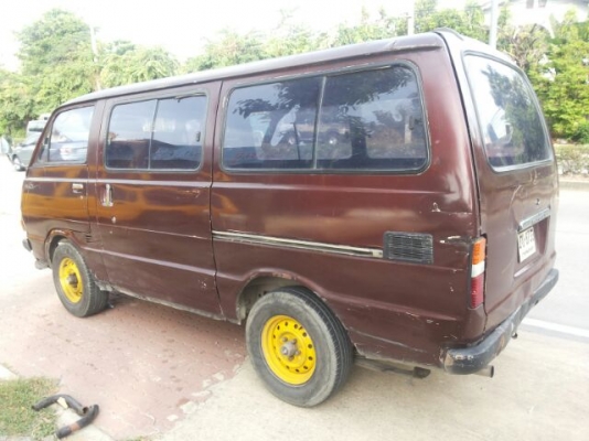 TOYOTA ตู้ แตงโม คลาสสิค เครื่อง 2 Y ขับดี ( 39,900 บาท )