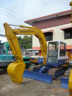 ขายรถขุด  KOBELCO SK60