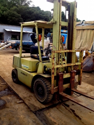 โฟร์คลิฟท์*MITSUBISHI*2.5ตัน*เสา4เมตร*2,741ชั่วโมง*ดีเชล*เดิมๆจากญี่ปุ่น290000*ขายที่โคราช