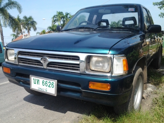 TOYOTA  MIGHTY-X เครื่องแน่นๆ สภาพสวย ราคาเบาๆ