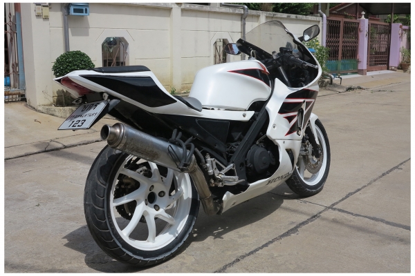 Honda Vfr 400 (ทะเบียนแท้)