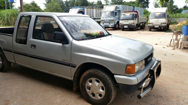 ต้องการขายรถอีซูซุ  รถบ้านเดิม ปี 2538