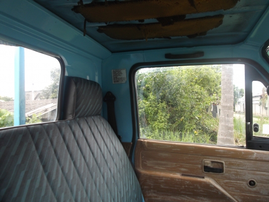 ISUZU ปี 32 เกรีย์สั้น ISUZU ปี 32 เกรีย์สั้น