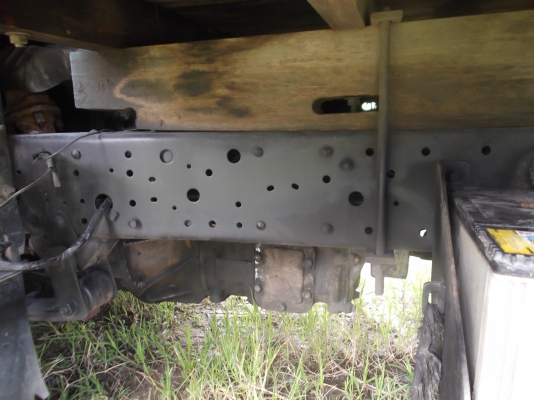 ISUZU ปี 32 เกรีย์สั้น ISUZU ปี 32 เกรีย์สั้น