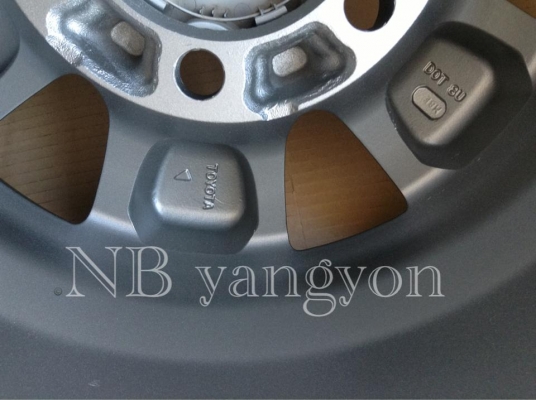 ล้อแม็กToyota Vigo Pre runner วีโก้ พรีรันเนอร์ ขอบ 15 รมดำสีTRD