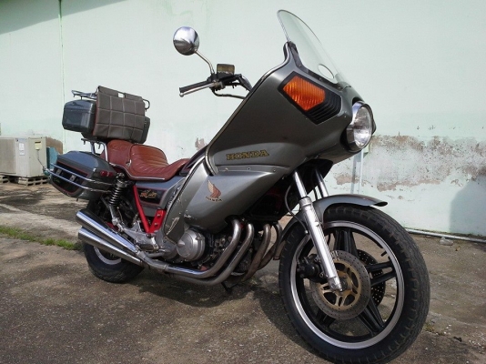 ขาย Honda Cb750 Custom รถทะเบียนแท้ ตอง 111 ขาย Honda Cb750 Custom รถทะเบียนแท้ ตอง 111