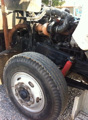 ขายหัวลากUD290แรงม้าแท้ หัวบางภายในสวยมาก แอร์เย็น ยางดีทั้ง10เส้น เครื่องดีรถพร้อมใช้งาน ทะเบียนพร้อมโอน