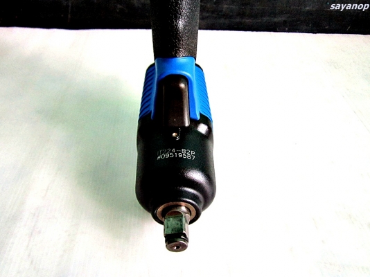 ---ขายบล็อกลมคุณภาพดีระดับ Professional ยี่ห้อ TONE รุ่น AI4120  ขนาด 1/2 นิ้ว