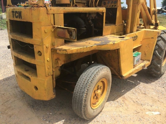 รถตัก TCM SD23 M