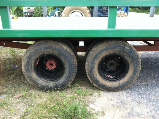 ต้องการขายเทลเลอร์รถไถ สำหรับรถไถใหญ่ ต้องการขายเทลเลอร์รถไถ สำหรับรถไถใหญ่