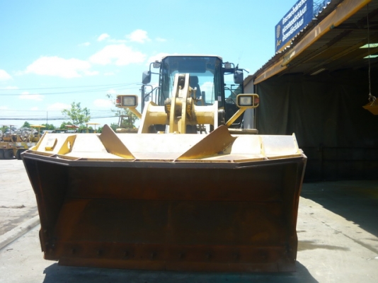 รถตักล้อยาง Komatsu WA380-5 รถเก่านอก นำเข้าจากญี่ปุ่น  สภาพพร้อมใช้งาน