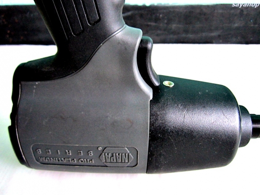 ---ขายบล็อกลมคุณภาพดีระดับ Professional ยี่ห้อ NAPA รุ่น 6-1073  ขนาด 1/2 นิ้ว