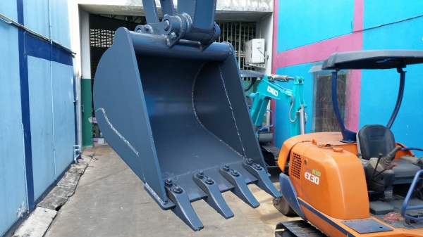 ขาย รถขุด KOMATSU รุ่น PC38UU-1- แทร็กเหล็ก มือสองญี่ปุ่น ขาย รถขุด KOMATSU รุ่น PC38UU-1- แทร็กเหล็ก มือสองญี่ปุ่น