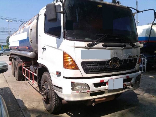 รถบรรทุกน้ำมัน 10 ล้อ HINO รุ่น MEGA FL