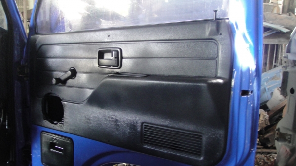 หัว ISUZU NKR ห้างแท้ สีใหม่สวย ขาดีดหน้า-หลัง ของครบ ราคาถูก