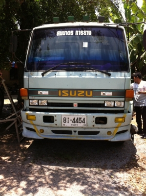 10ล้อดั้มFVZ32MZPRรถ2เพลาห้าง คันนี้สวยๆเดิมๆไม่เคยบรรทุกดิน พื้นดั้มเรียบสวย เครื่องสวยเอี่ยม คัสซีสวยเอื่ยม...เล่มติดมือ.